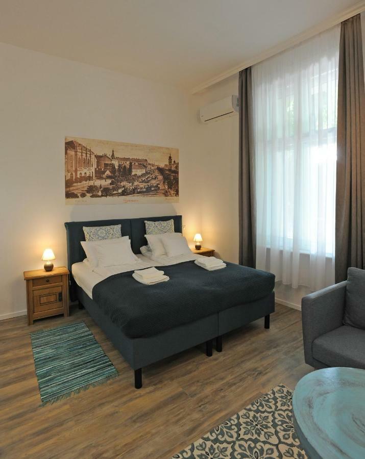 M37 Apartman Debrecen Extérieur photo